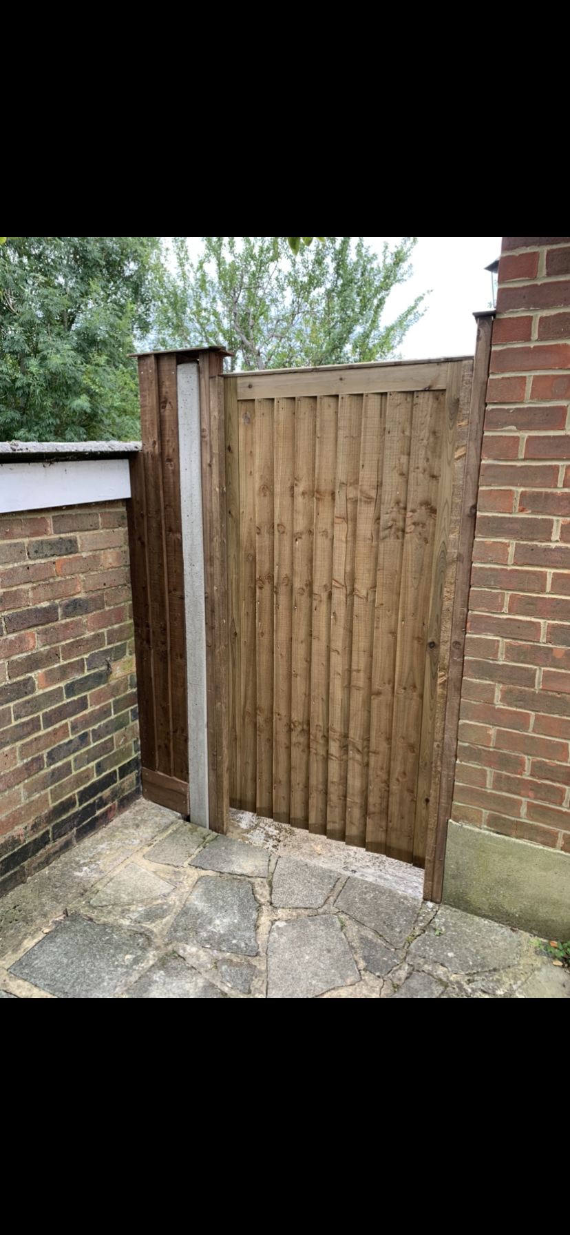 closeboard_gate_side_gate_epsom_fencing_tolworth_fencing_kingston_fencing closeboard_gate_side_gate_epsom_fencing_tolworth_fencing_kingston_fencing