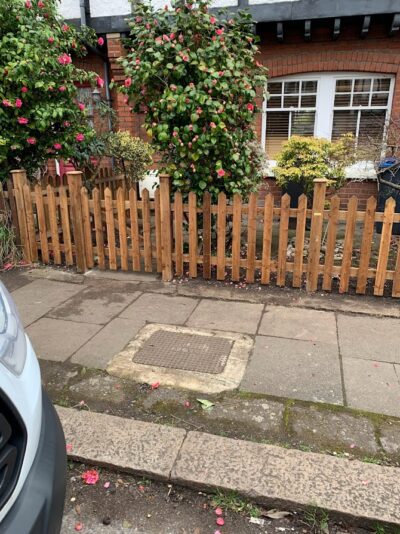 Kingston Fencing Contractor Picket Fencing Brown